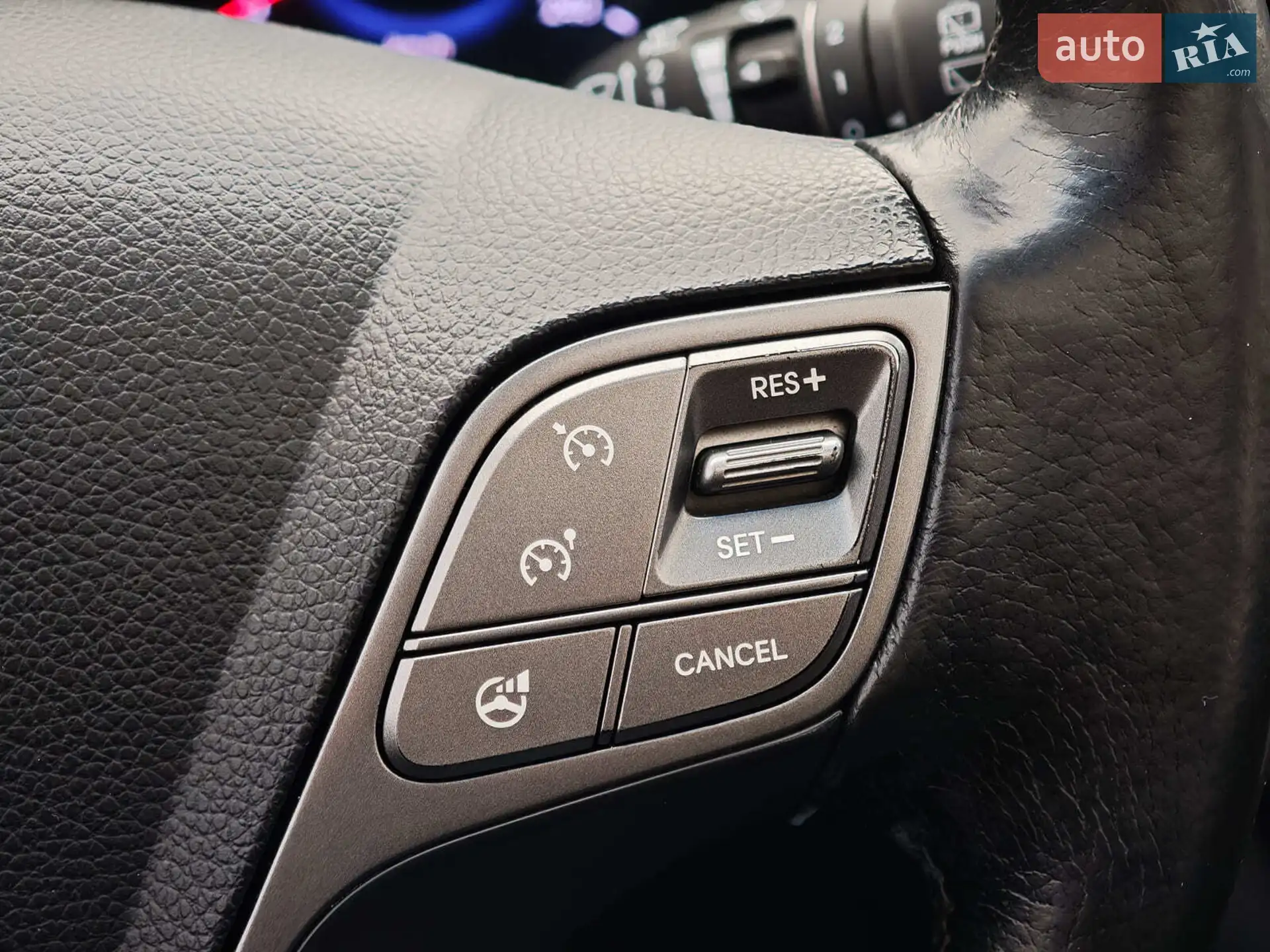 2013 Hyundai Santa Fe - мініатюра 30