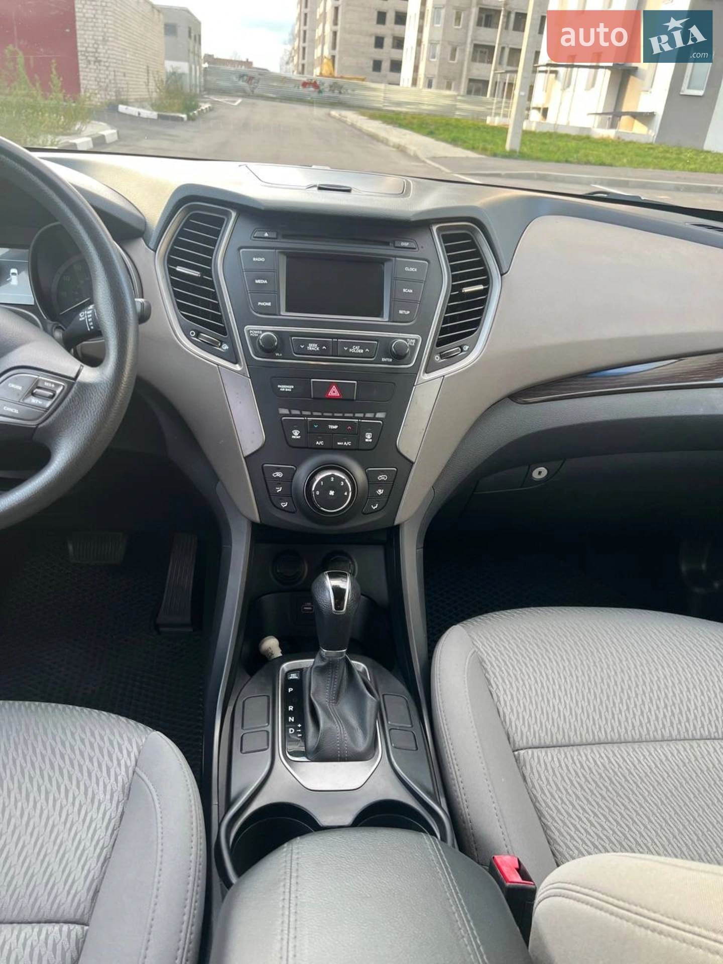 2016 Hyundai Santa Fe - мініатюра 24