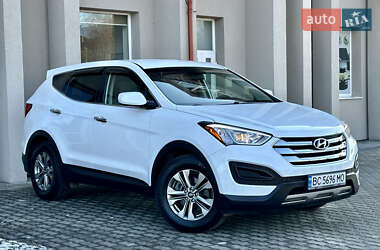 Внедорожник / Кроссовер Hyundai Santa FE 2015 в Дрогобыче