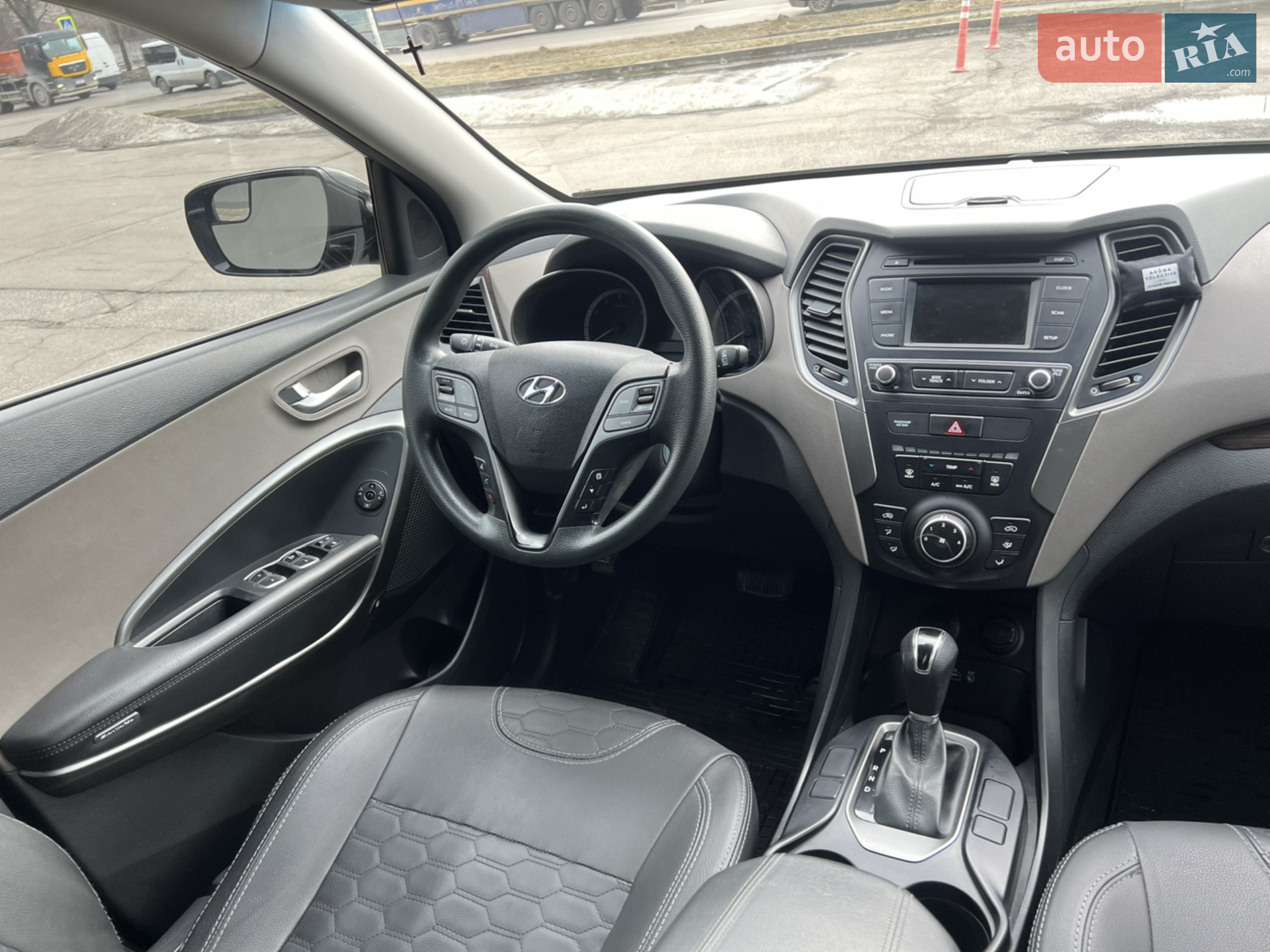 2018 Hyundai Santa Fe - мініатюра 51