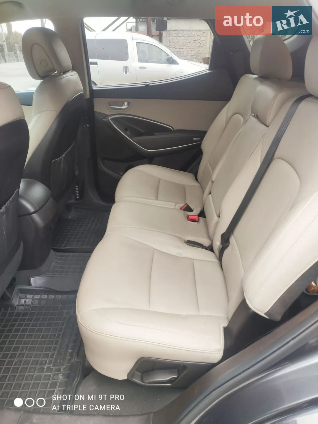 2017 Hyundai Santa Fe - мініатюра 11