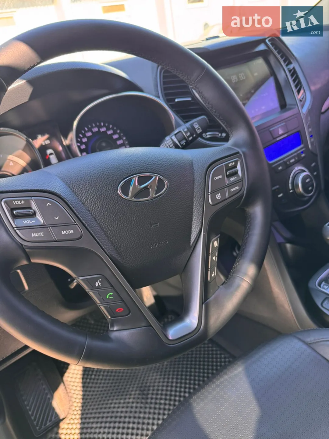 2013 Hyundai Santa Fe - мініатюра 61