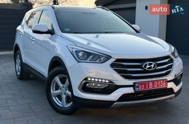 Позашляховик / Кросовер Hyundai Santa FE 2016 в Рівному