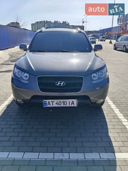 Hyundai Santa FE