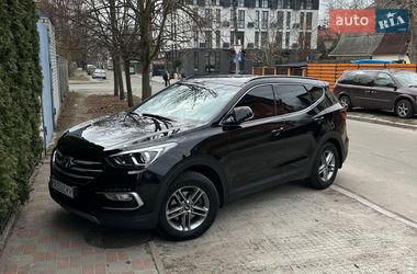 Внедорожник / Кроссовер Hyundai Santa FE 2017 в Киеве