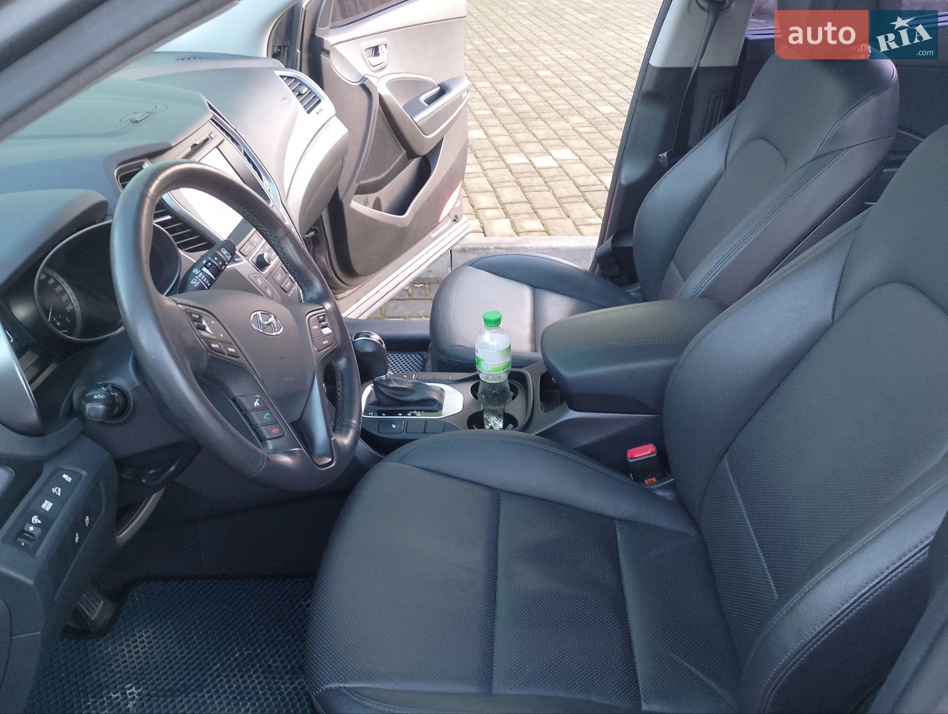 2016 Hyundai Santa Fe - мініатюра 29