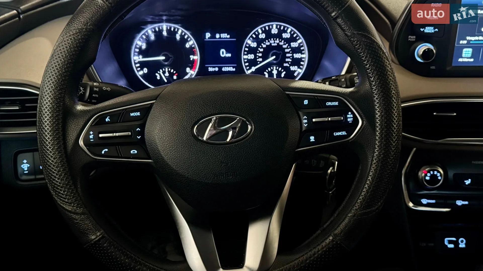 2018 Hyundai Santa Fe - мініатюра 31