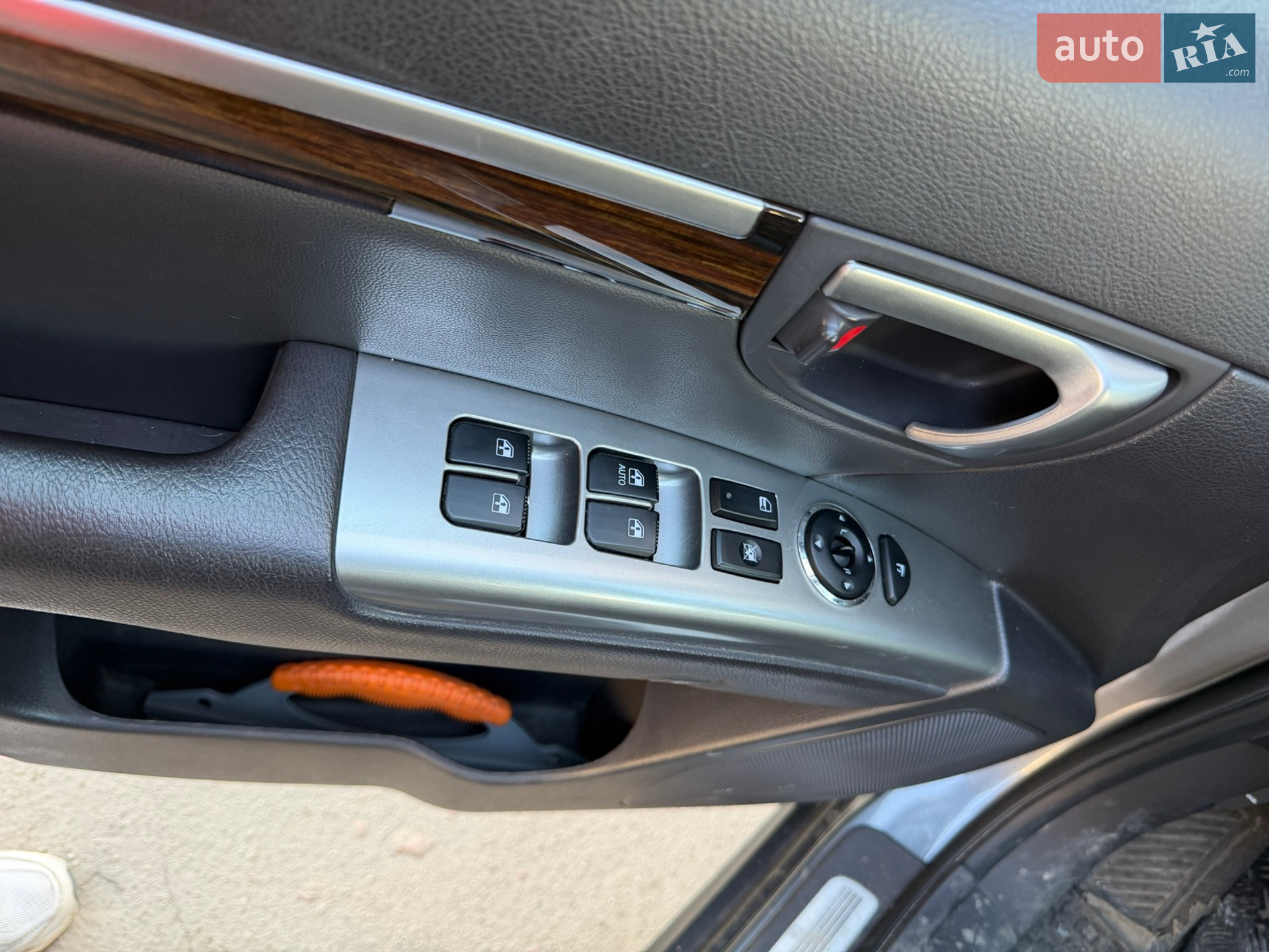 2012 Hyundai Santa Fe - мініатюра 12