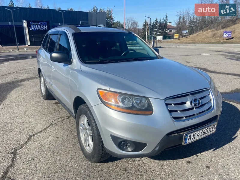 Hyundai Santa FE