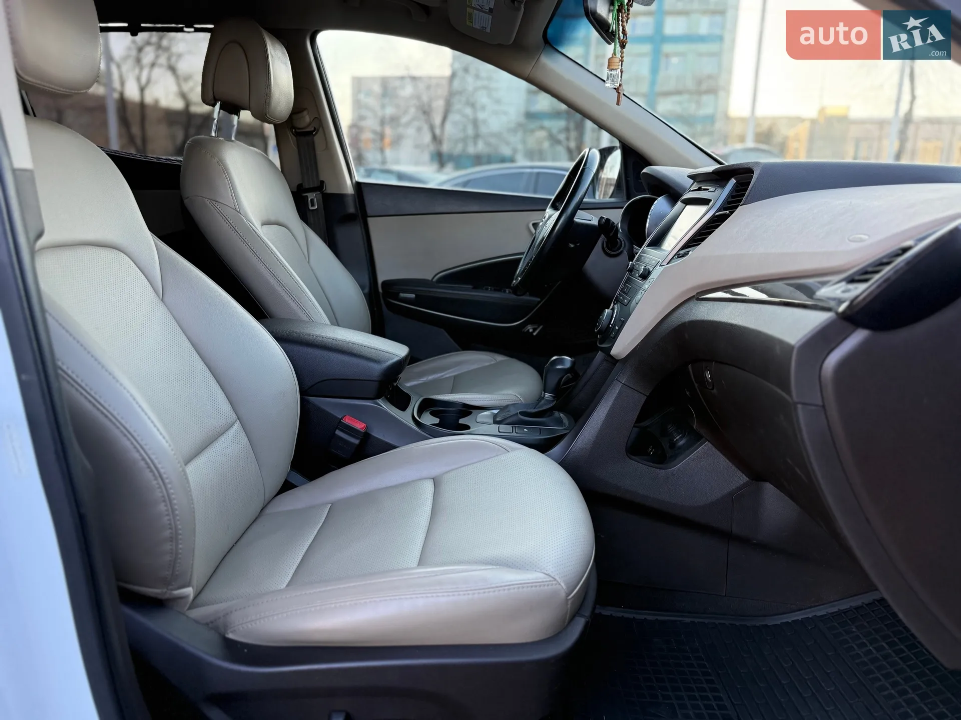 2016 Hyundai Santa Fe - мініатюра 13