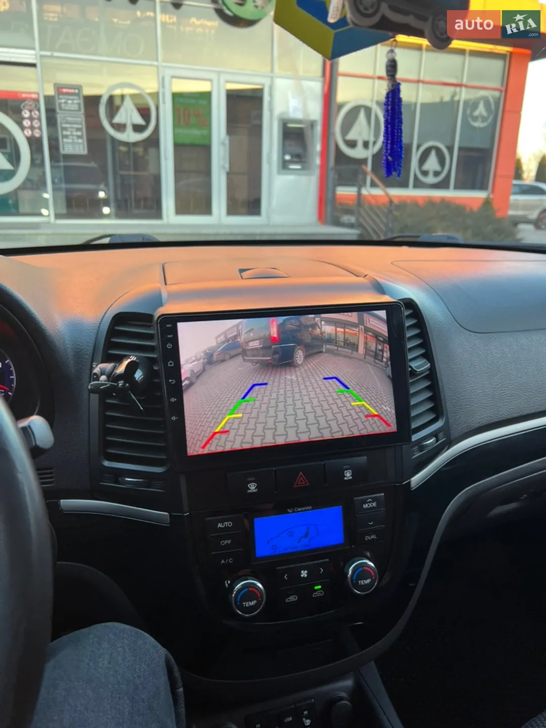 2011 Hyundai Santa Fe - мініатюра 17