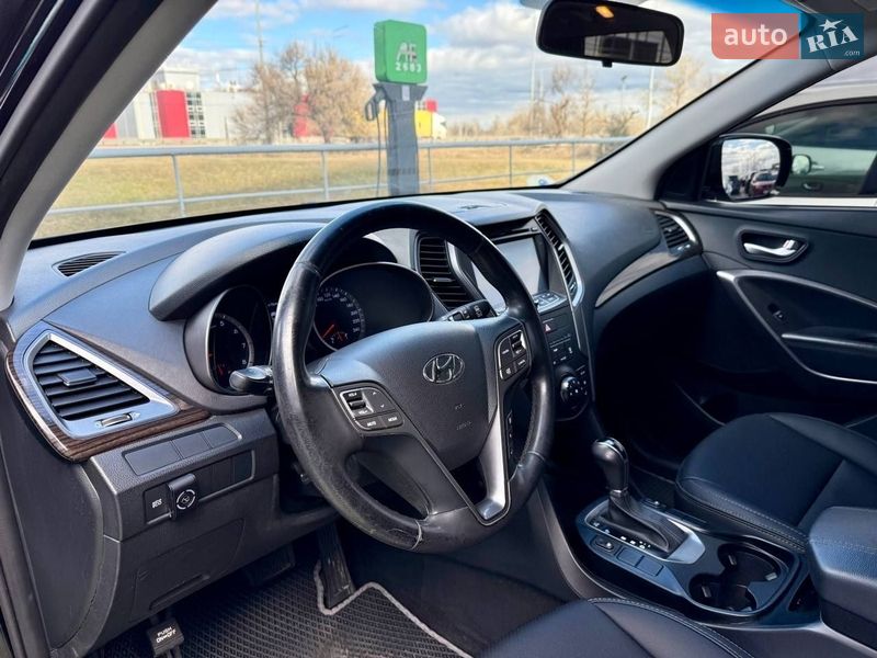Внедорожник / Кроссовер Hyundai Santa FE 2013 в Киеве