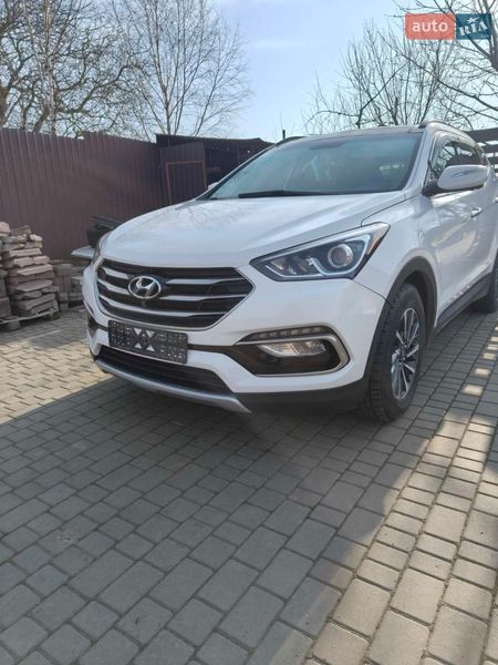Минивэн Hyundai Santa FE 2016 в Луцке