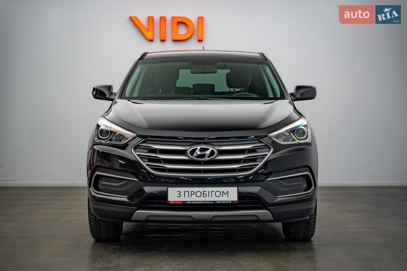 Внедорожник / Кроссовер Hyundai Santa FE 2017 в Киеве