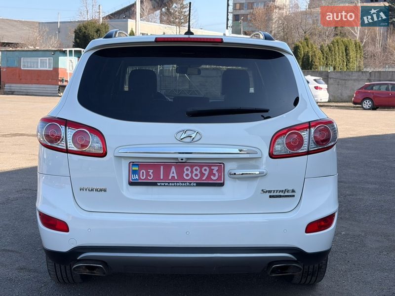 Внедорожник / Кроссовер Hyundai Santa FE 2012 в Луцке