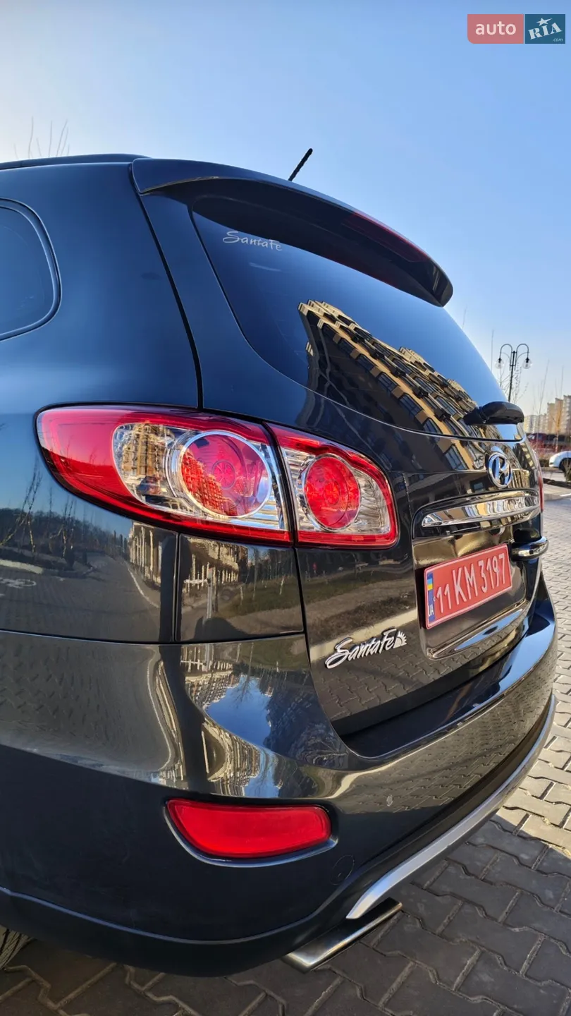 2011 Hyundai Santa Fe - мініатюра 21