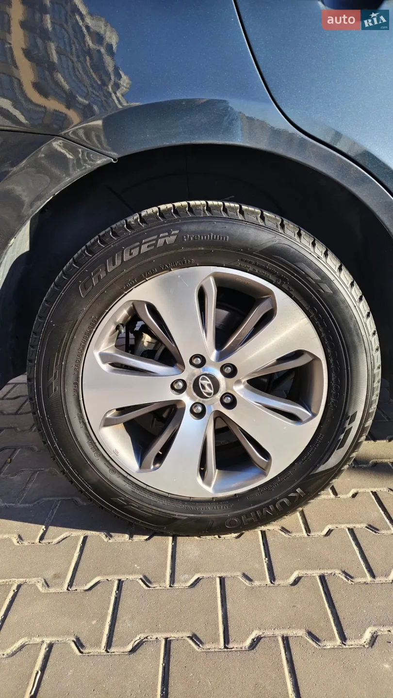 2011 Hyundai Santa Fe - мініатюра 46