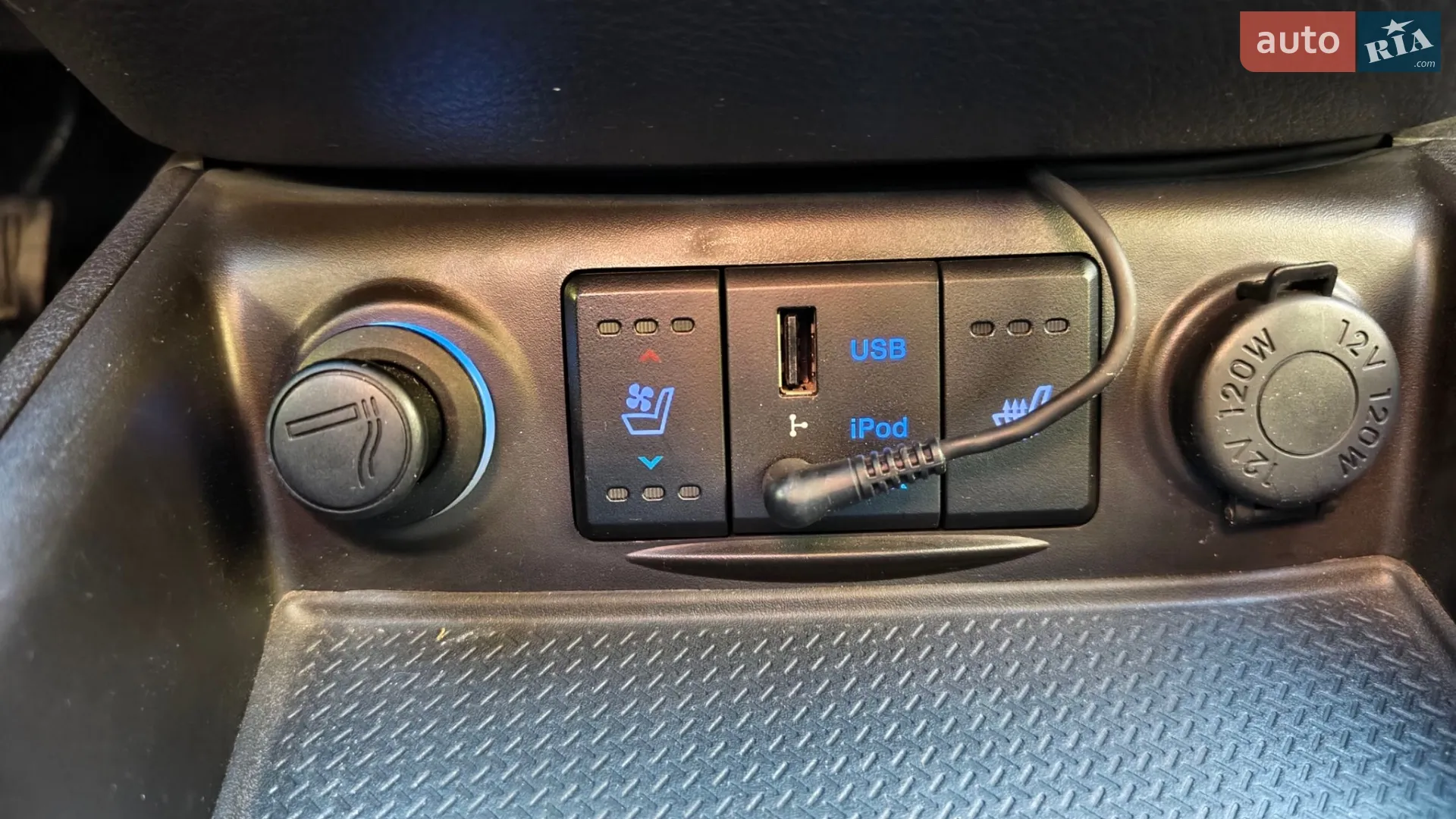 2011 Hyundai Santa Fe - мініатюра 73