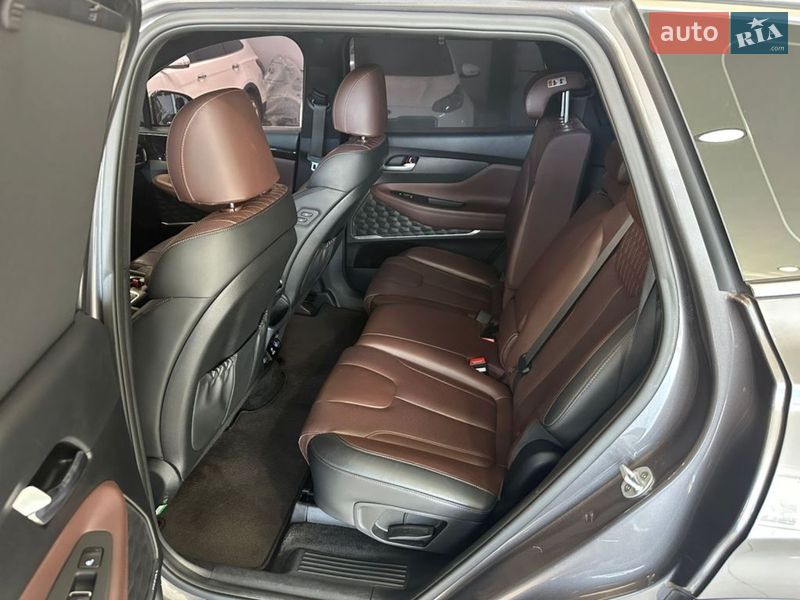 Внедорожник / Кроссовер Hyundai Santa FE 2018 в Одессе