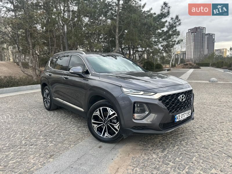 Внедорожник / Кроссовер Hyundai Santa FE 2018 в Днепре