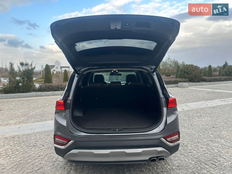 Внедорожник / Кроссовер Hyundai Santa FE 2018 в Днепре