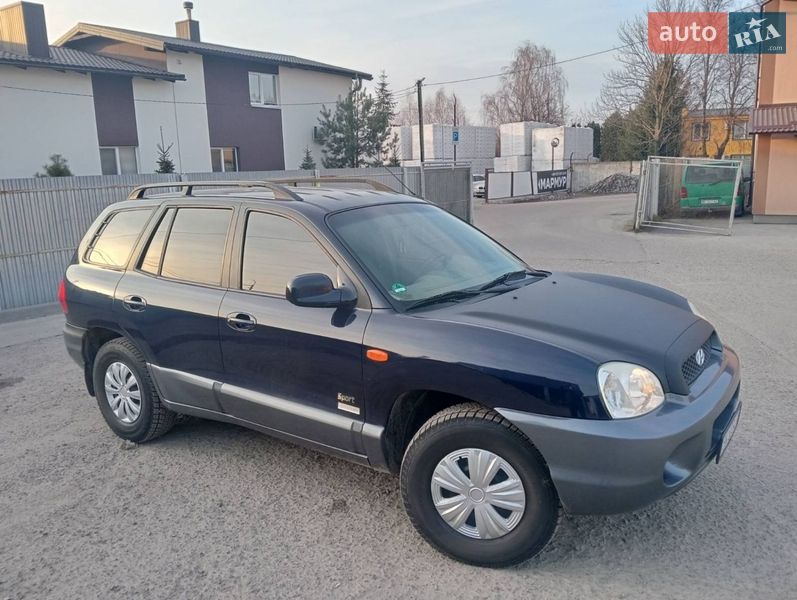 Внедорожник / Кроссовер Hyundai Santa FE 2004 в Ровно