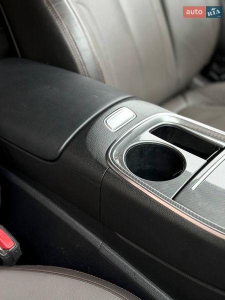 Внедорожник / Кроссовер Hyundai Santa FE 2021 в Ужгороде