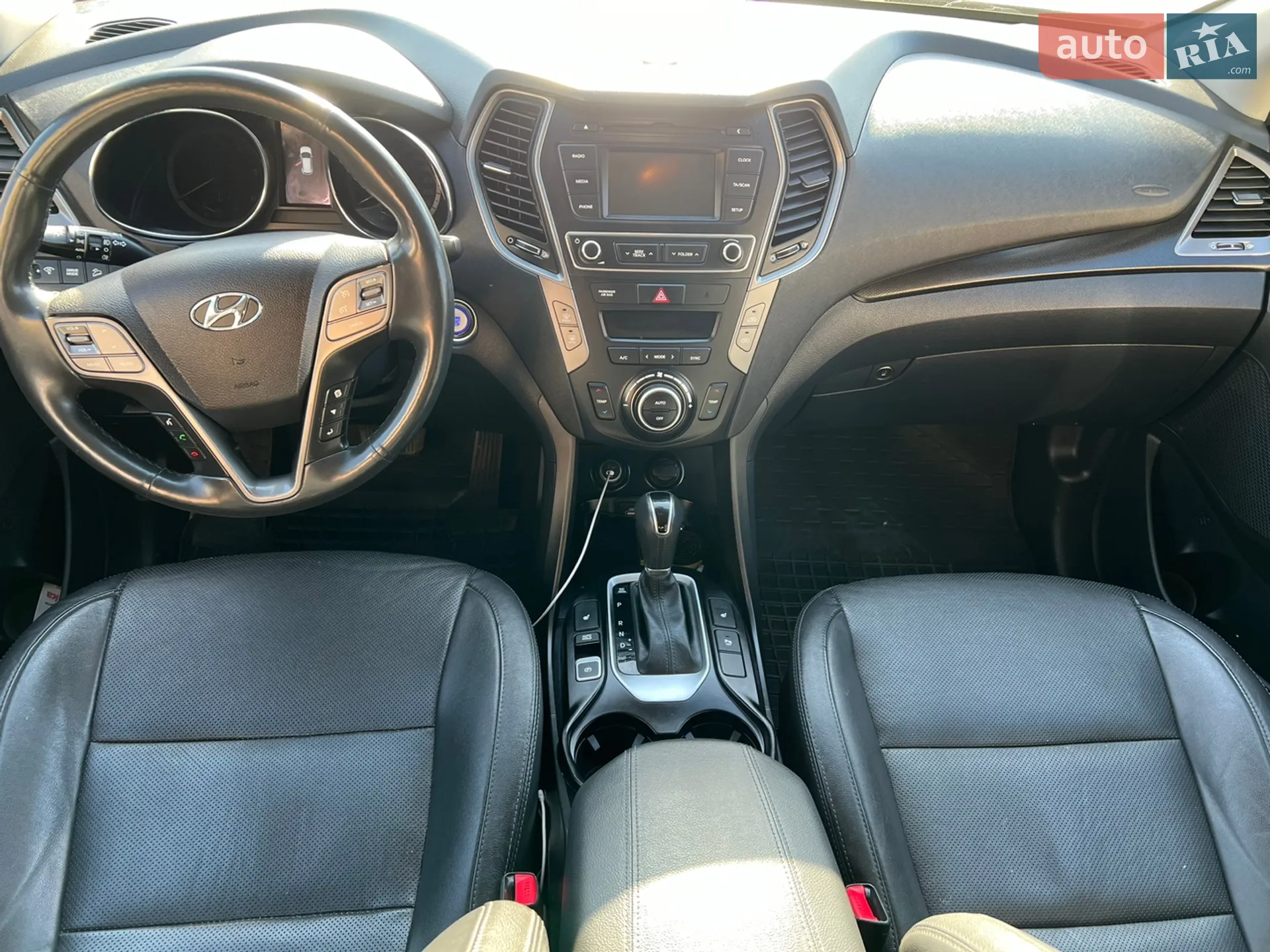 2017 Hyundai Santa Fe - мініатюра 15