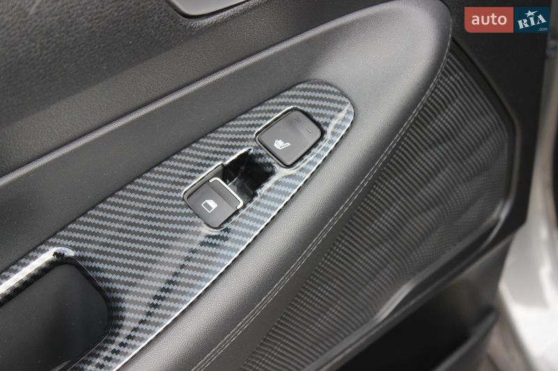 Внедорожник / Кроссовер Hyundai Santa FE 2018 в Днепре