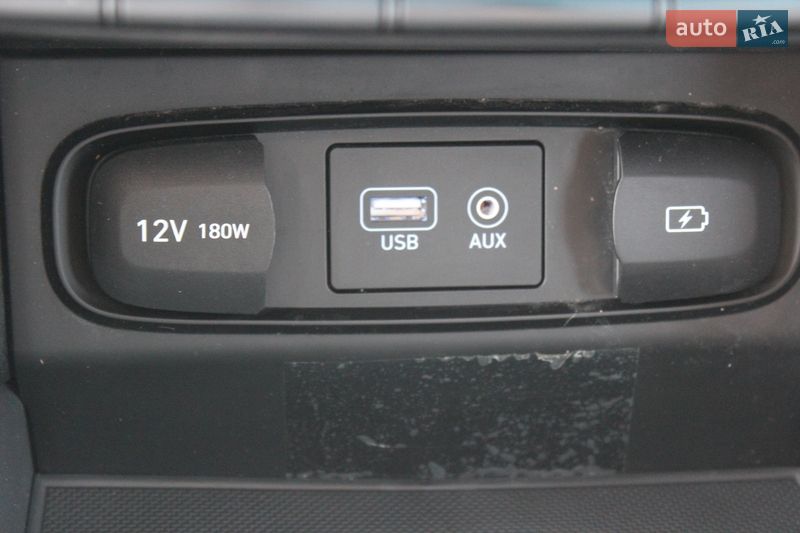 Внедорожник / Кроссовер Hyundai Santa FE 2018 в Днепре