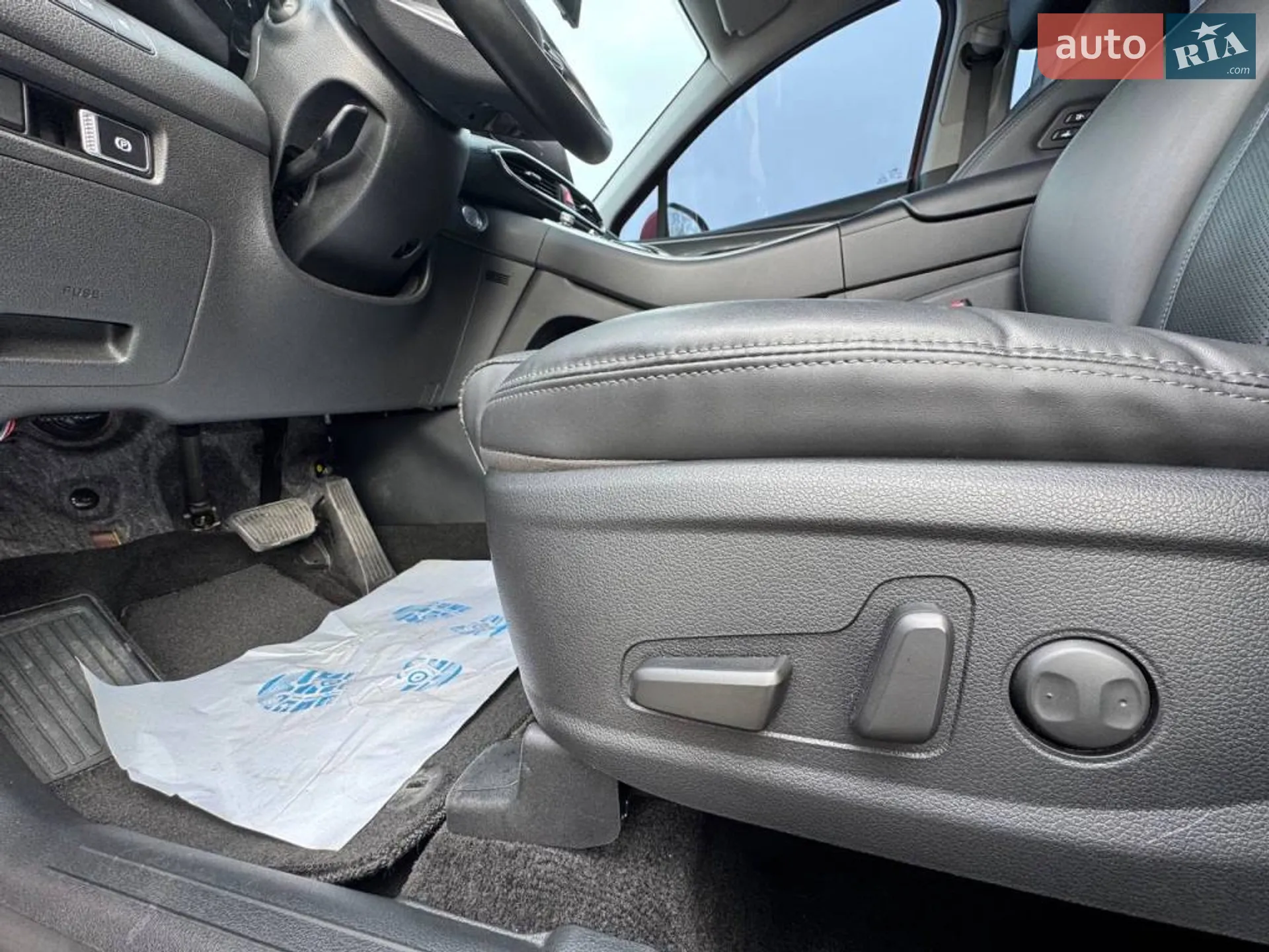2020 Hyundai Santa Fe - мініатюра 28