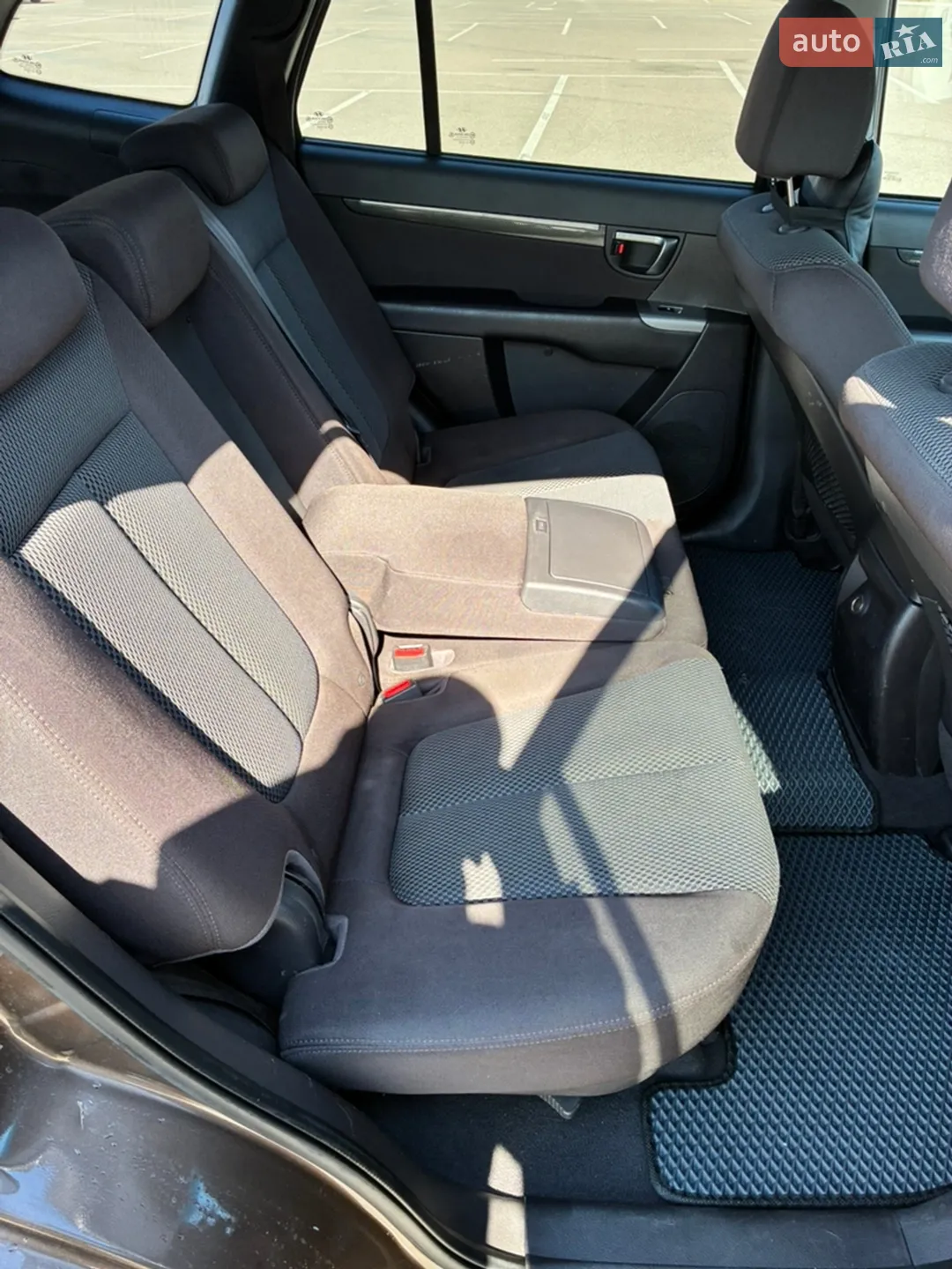 2010 Hyundai Santa Fe - мініатюра 22