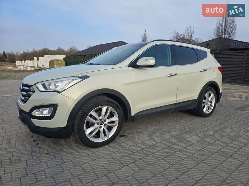 Внедорожник / Кроссовер Hyundai Santa FE 2014 в Стрые