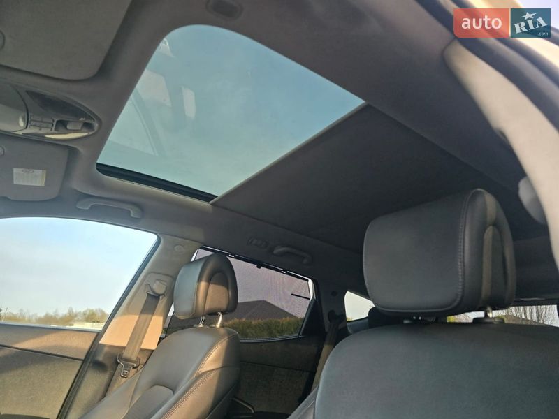 Внедорожник / Кроссовер Hyundai Santa FE 2014 в Стрые