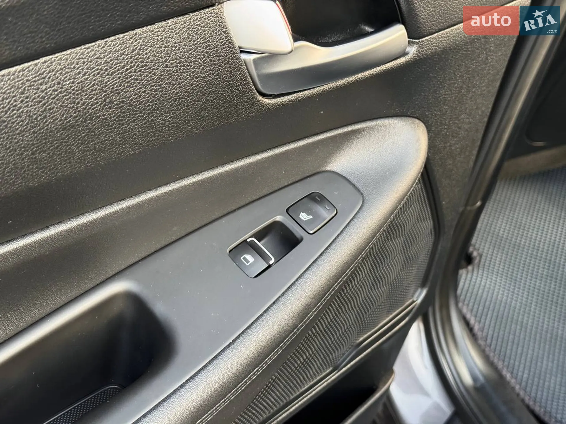2018 Hyundai Santa Fe - мініатюра 24