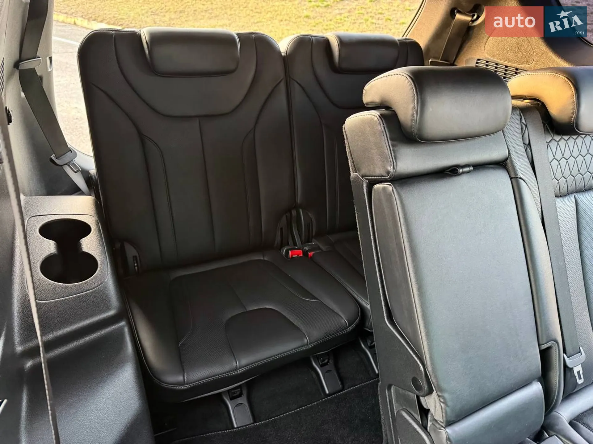 2018 Hyundai Santa Fe - мініатюра 30