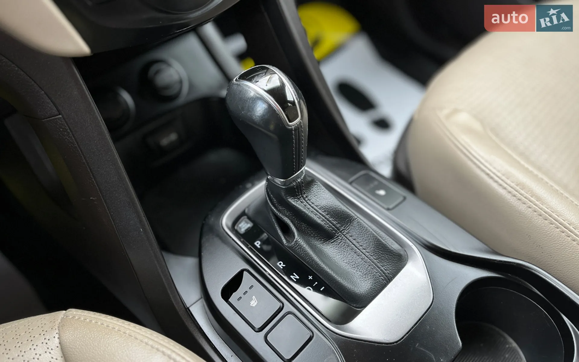 2014 Hyundai Santa Fe - мініатюра 17