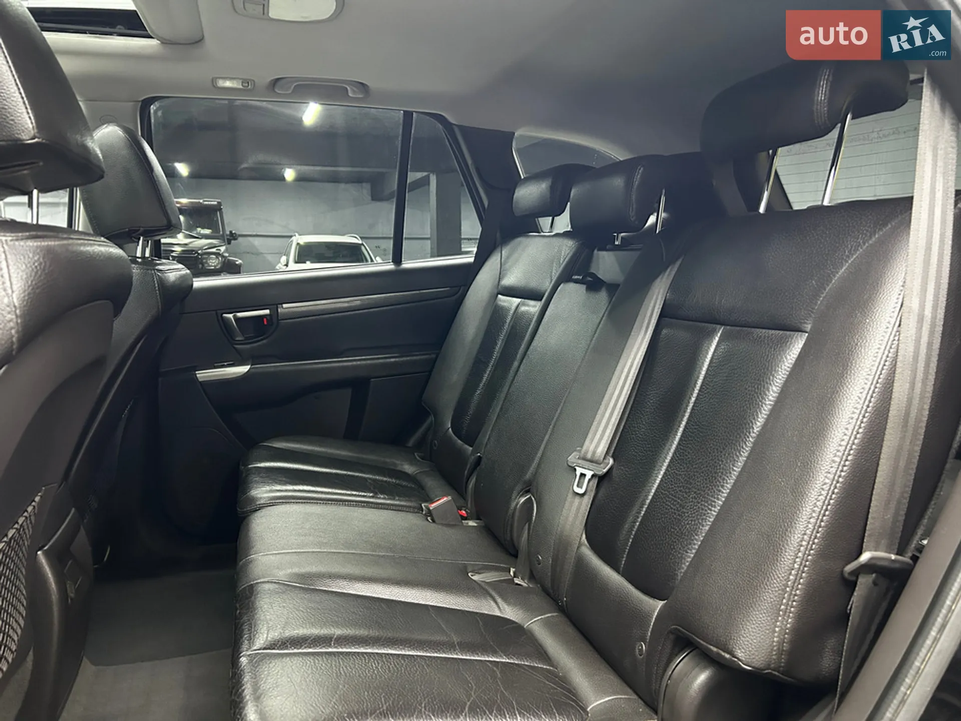 2012 Hyundai Santa Fe - мініатюра 28
