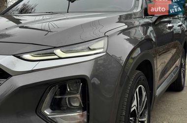 Внедорожник / Кроссовер Hyundai Santa FE 2019 в Киеве