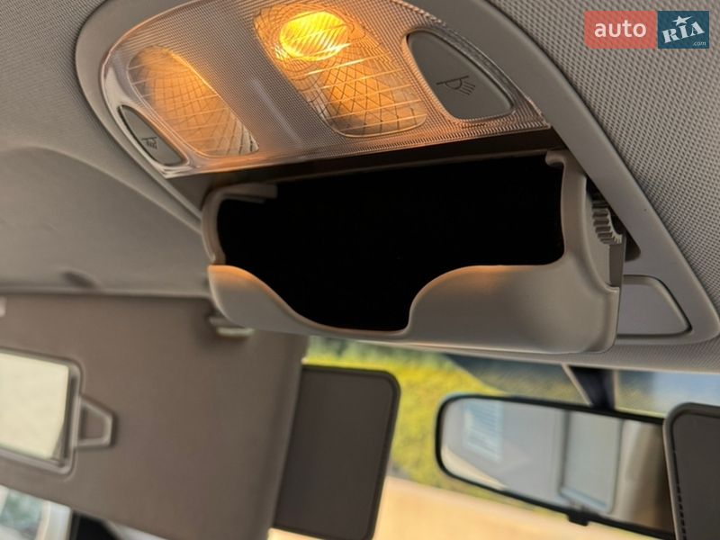 Внедорожник / Кроссовер Hyundai Santa FE 2012 в Ровно