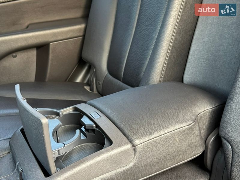 Внедорожник / Кроссовер Hyundai Santa FE 2012 в Ровно