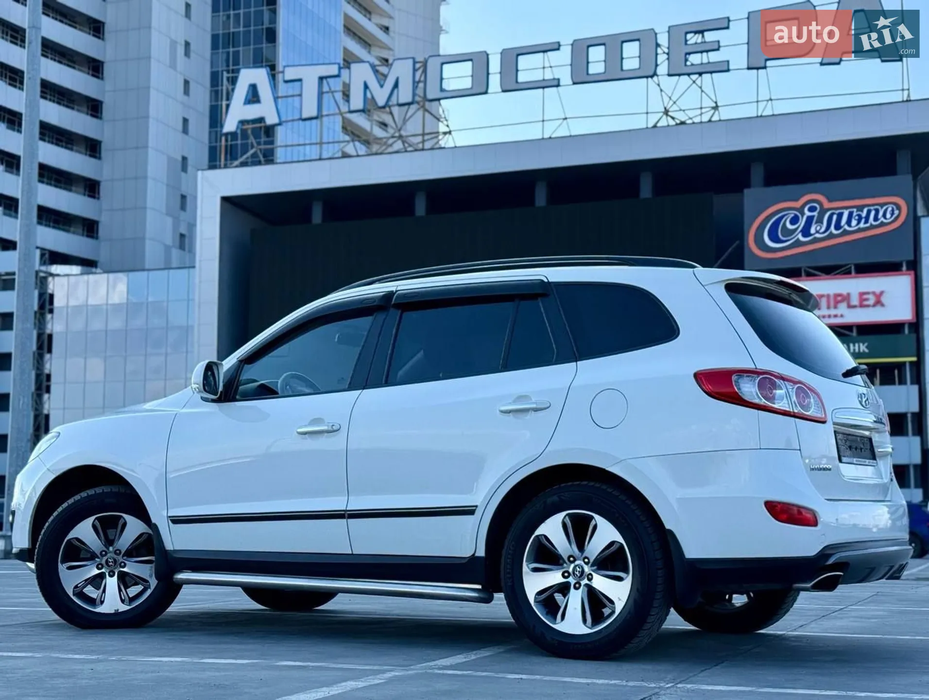 2011 Hyundai Santa Fe - мініатюра 2