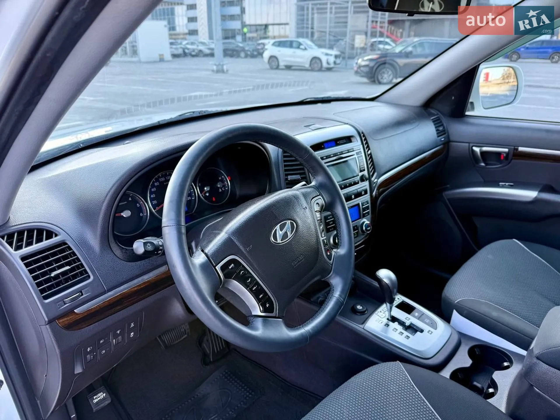 2011 Hyundai Santa Fe - мініатюра 23