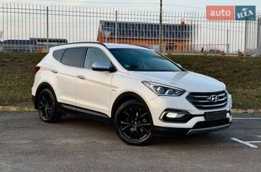 Внедорожник / Кроссовер Hyundai Santa FE 2016 в Киеве