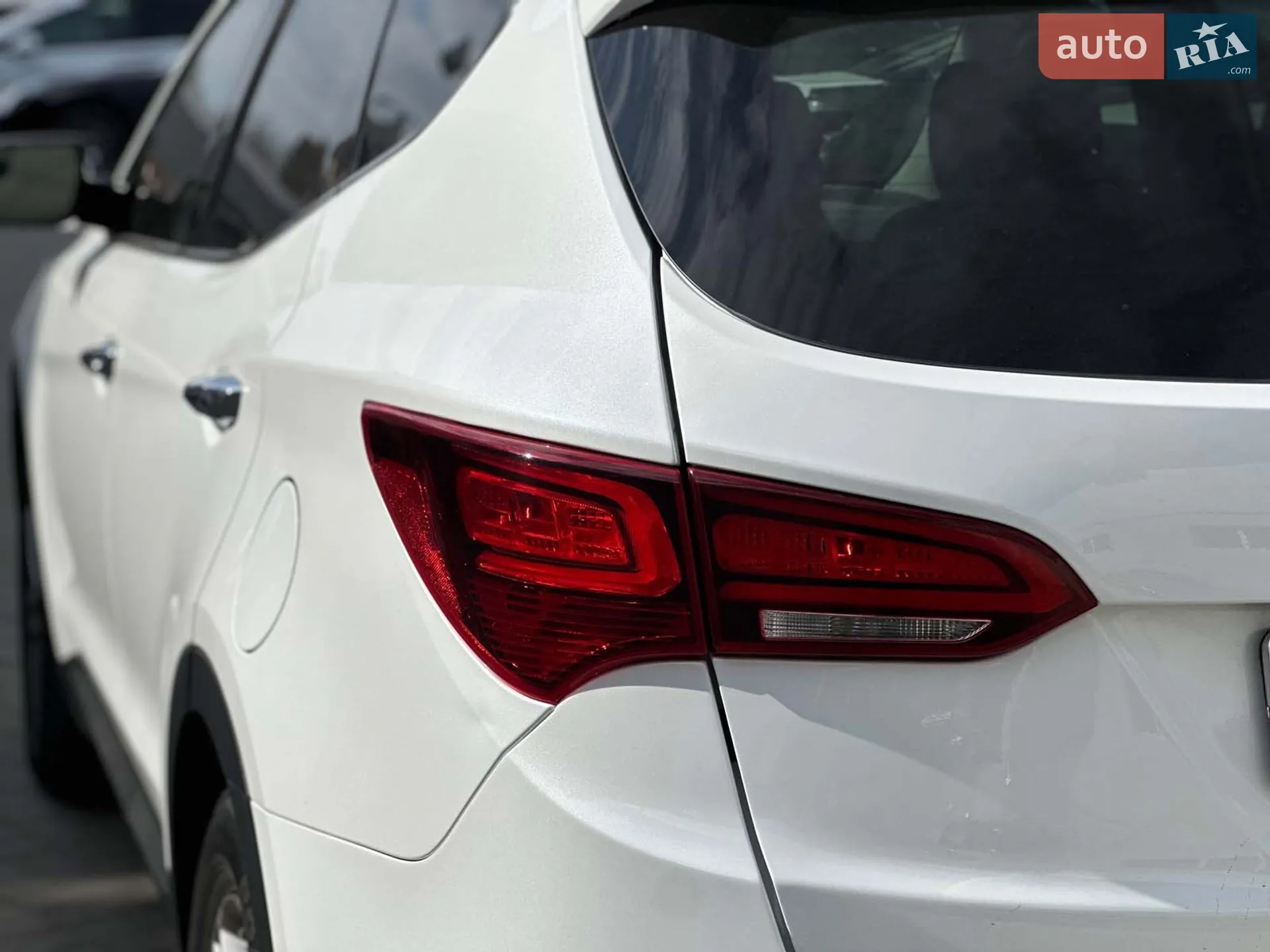 2016 Hyundai Santa Fe - мініатюра 9