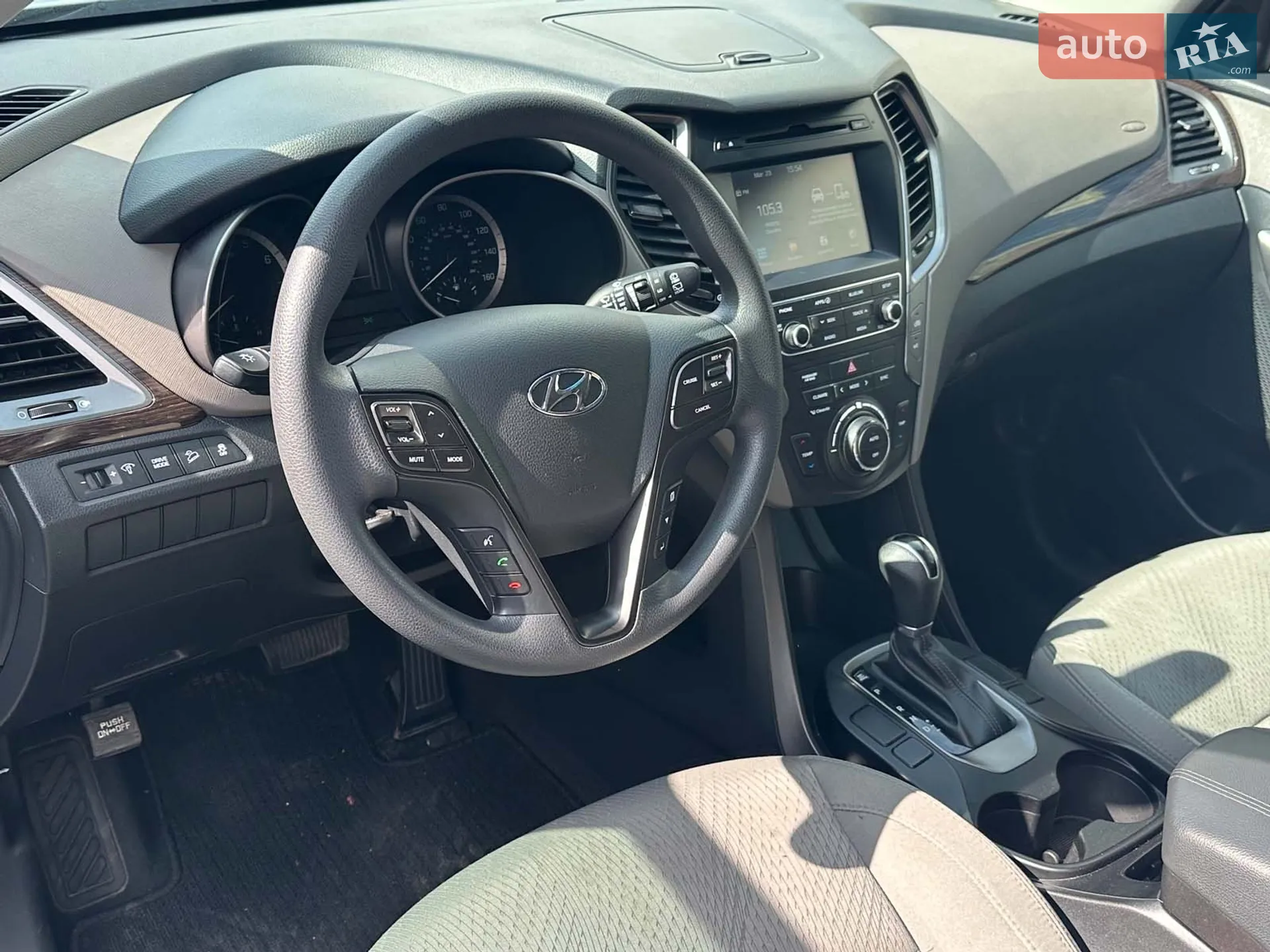 2016 Hyundai Santa Fe - мініатюра 18