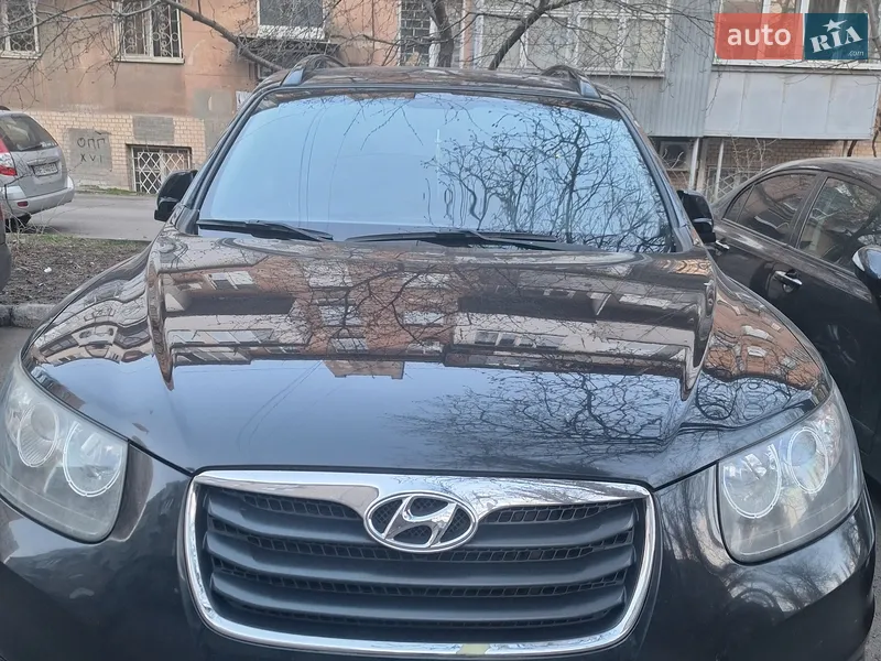Hyundai Santa FE