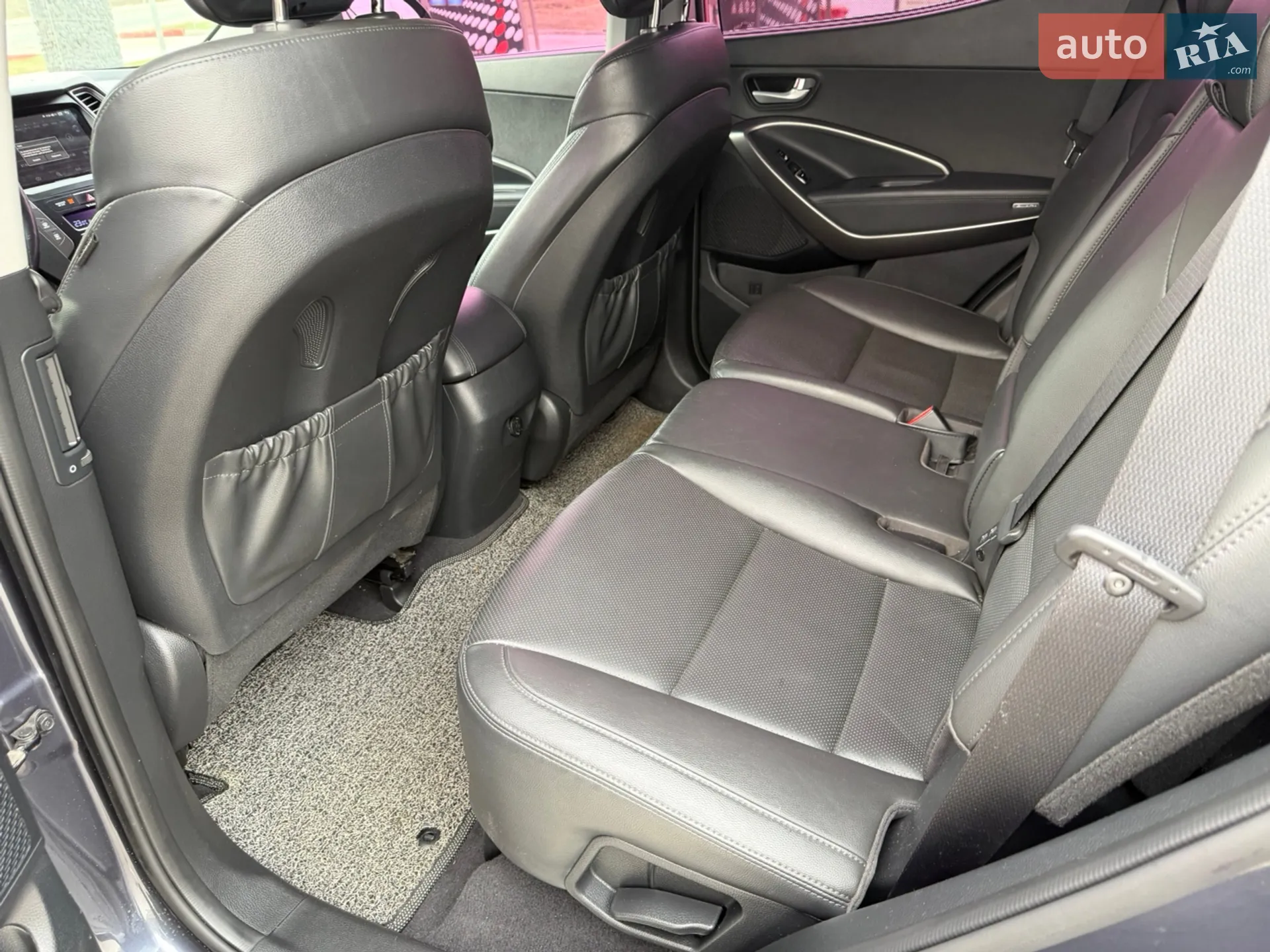 2016 Hyundai Santa Fe - мініатюра 17