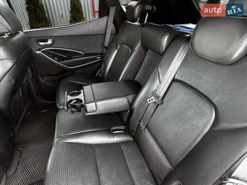 Внедорожник / Кроссовер Hyundai Santa FE 2014 в Ивано-Франковске