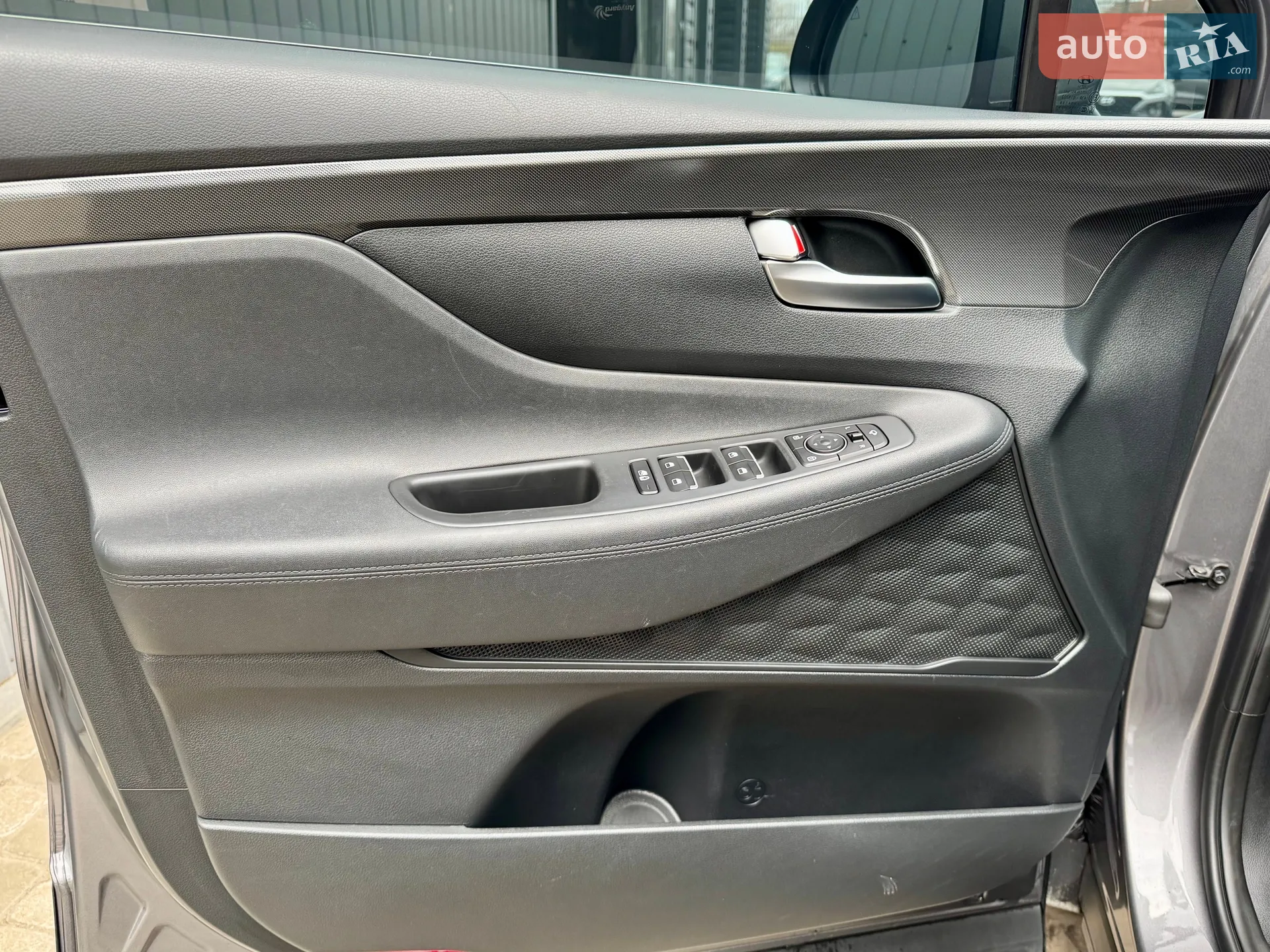 2020 Hyundai Santa Fe - мініатюра 16
